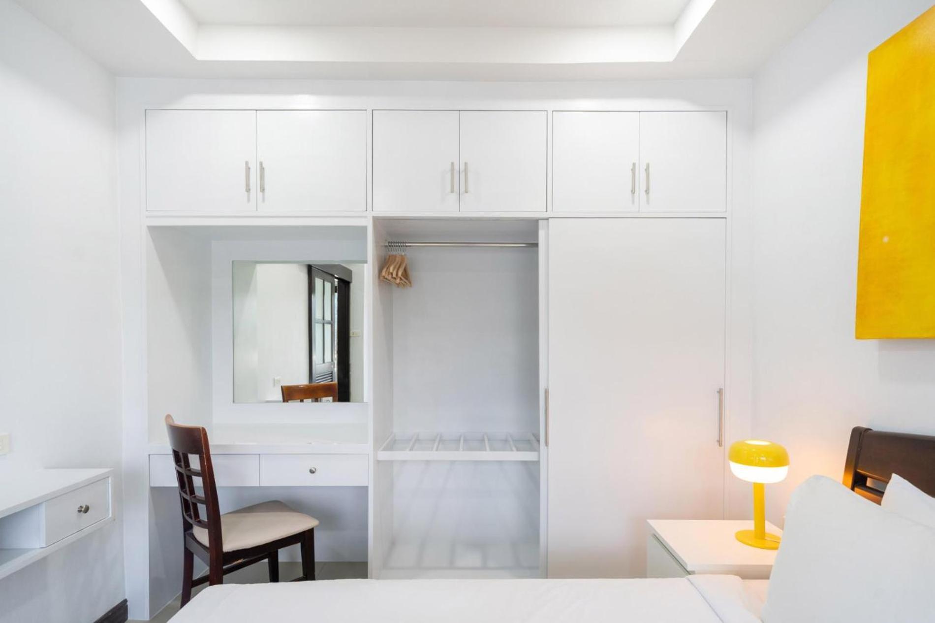With Jacuzzi - Tower By Lofty Apartment